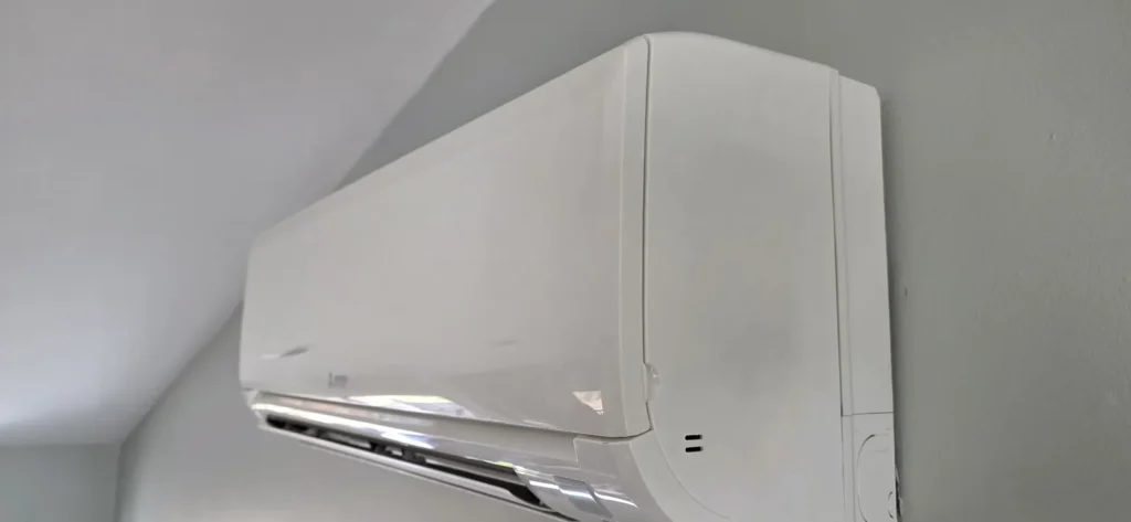 Wall-mounted ductless mini-split head